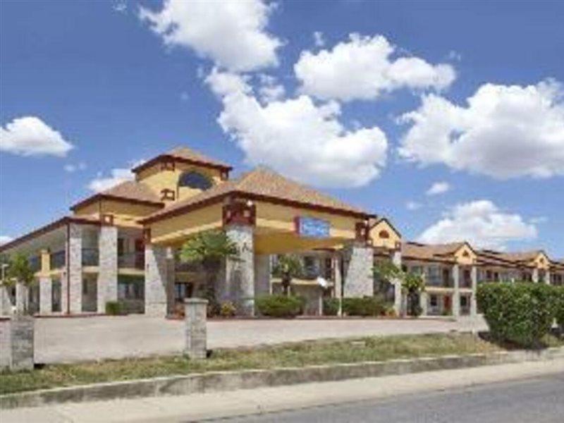 Quality Inn I-10 East Near Frost Bank Center San Antonio Exteriér fotografie