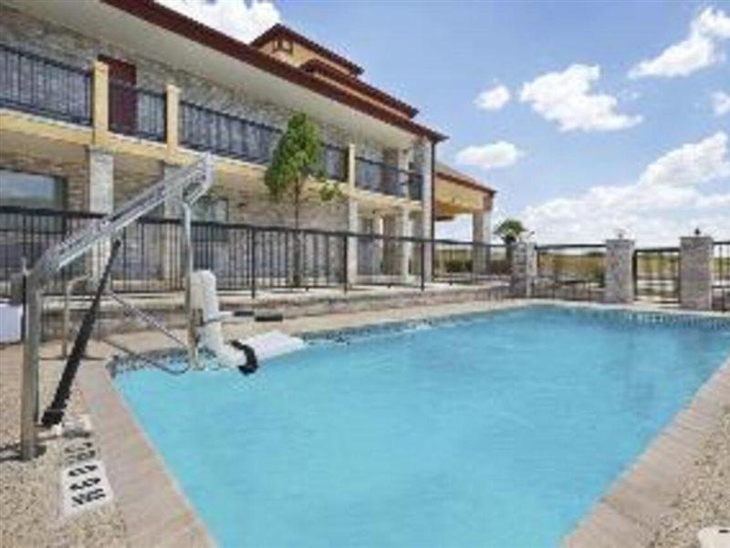 Quality Inn I-10 East Near Frost Bank Center San Antonio Exteriér fotografie