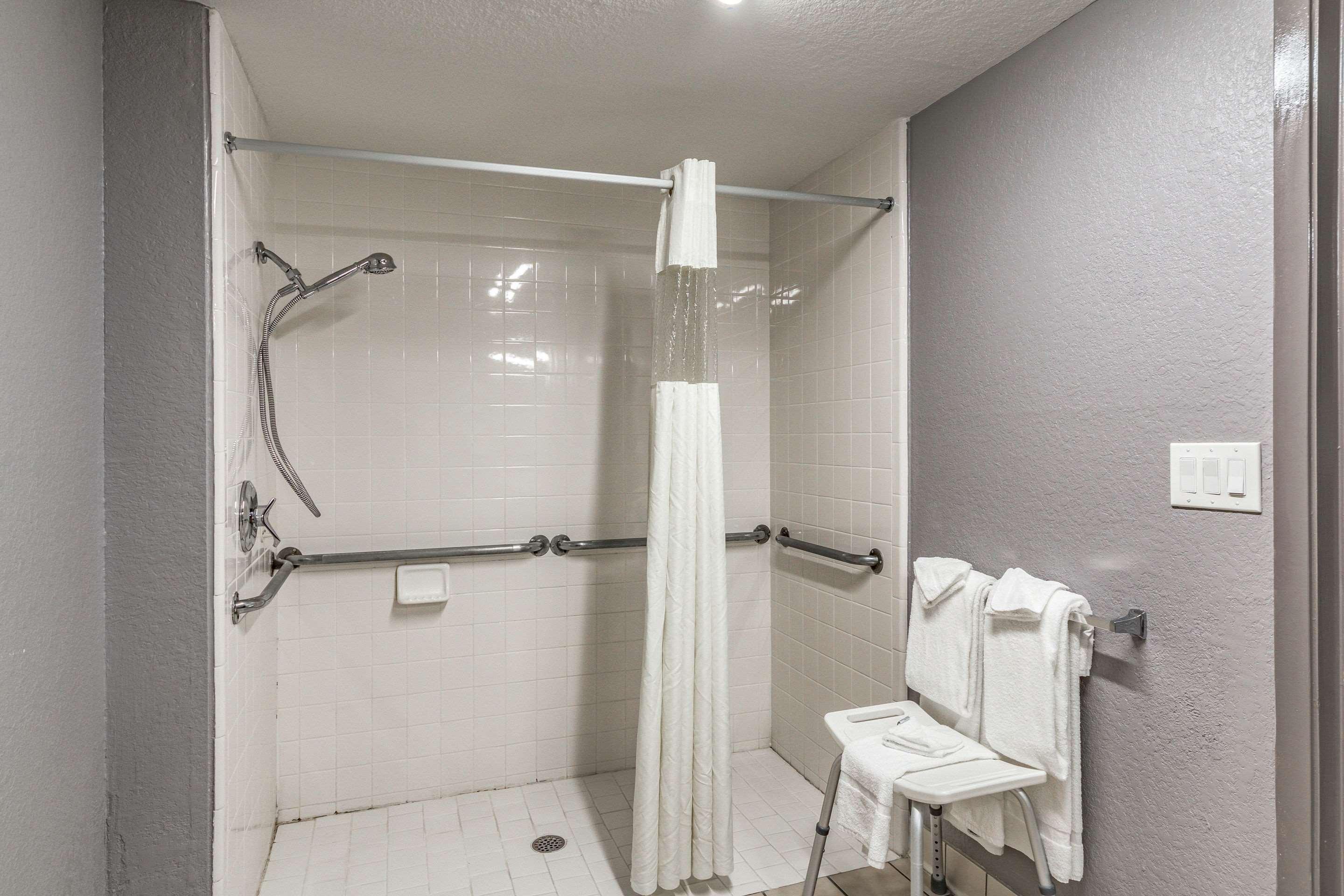 Quality Inn I-10 East Near Frost Bank Center San Antonio Exteriér fotografie