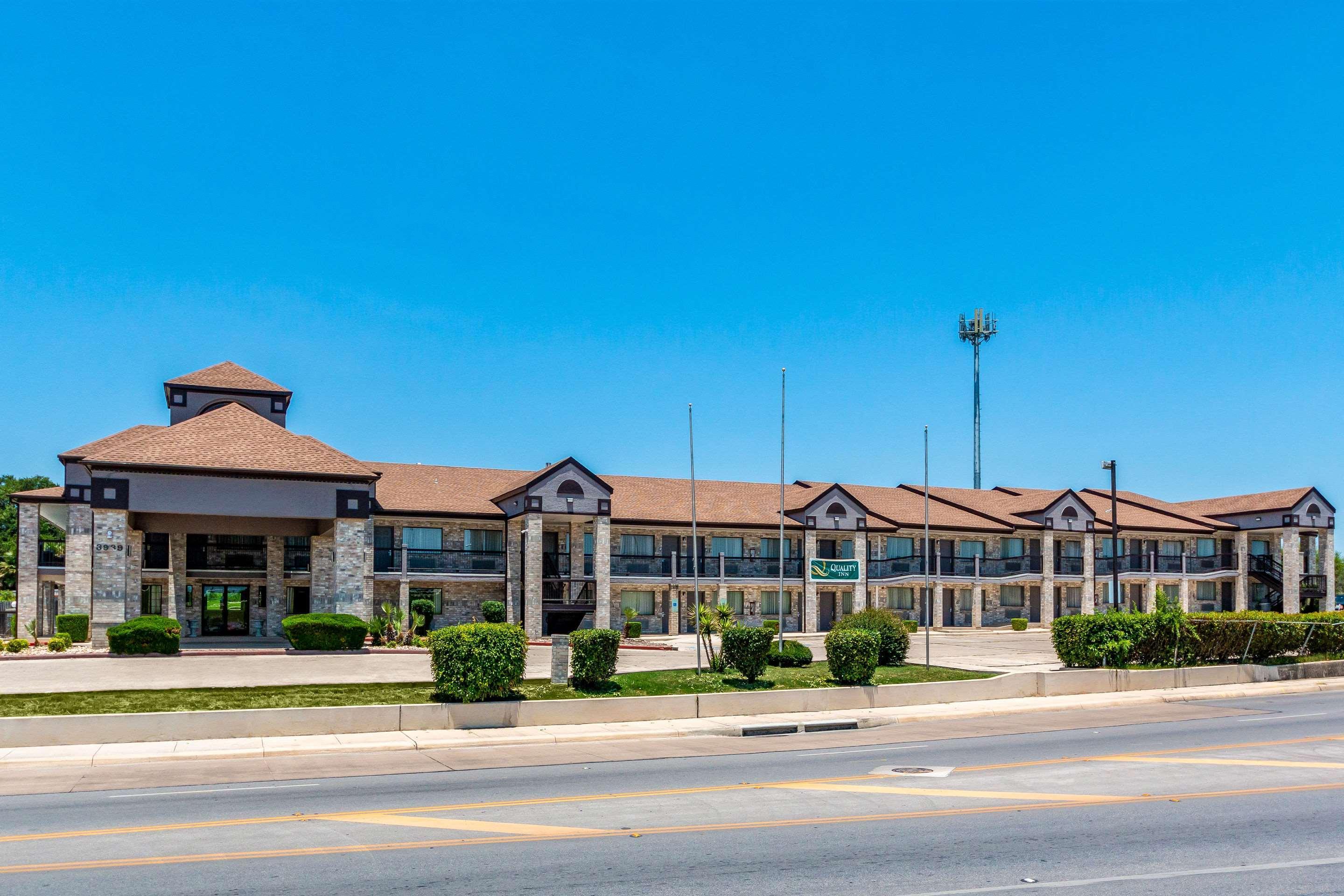 Quality Inn I-10 East Near Frost Bank Center San Antonio Exteriér fotografie