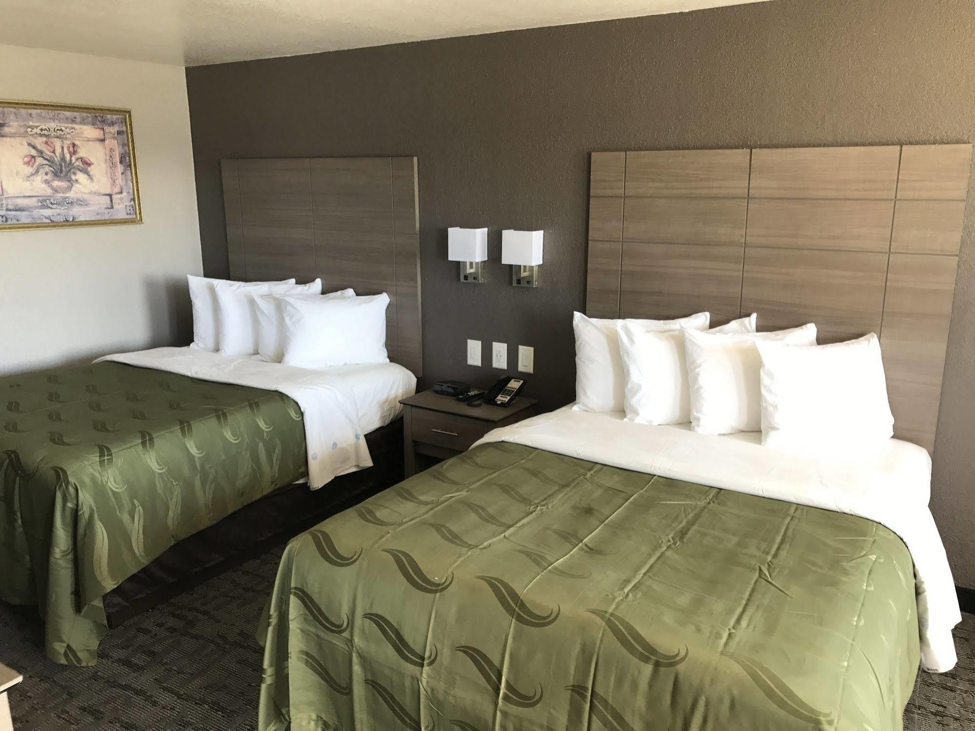 Quality Inn I-10 East Near Frost Bank Center San Antonio Exteriér fotografie